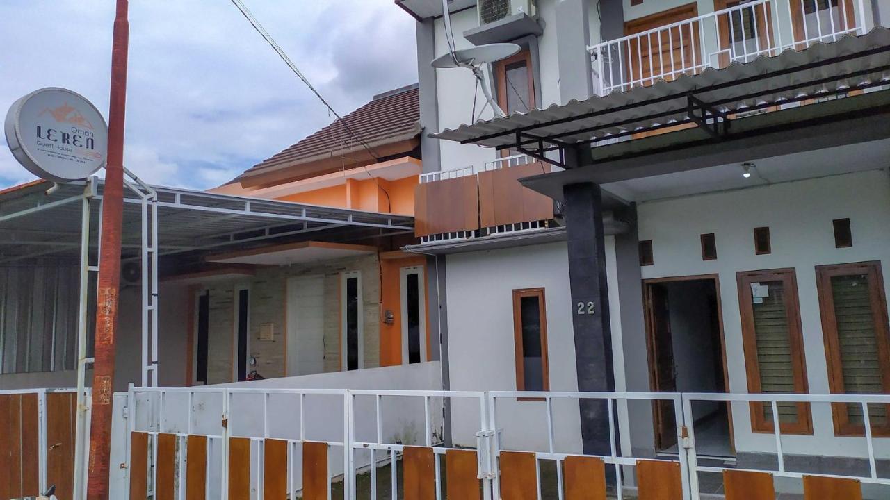 Готель Omah Leren Mitra Reddoorz Near Gembiraloka Zoo Джок'якарта Екстер'єр фото
